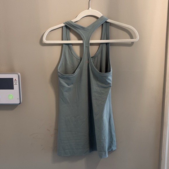 Lululemon align tank - Picture 2 of 3